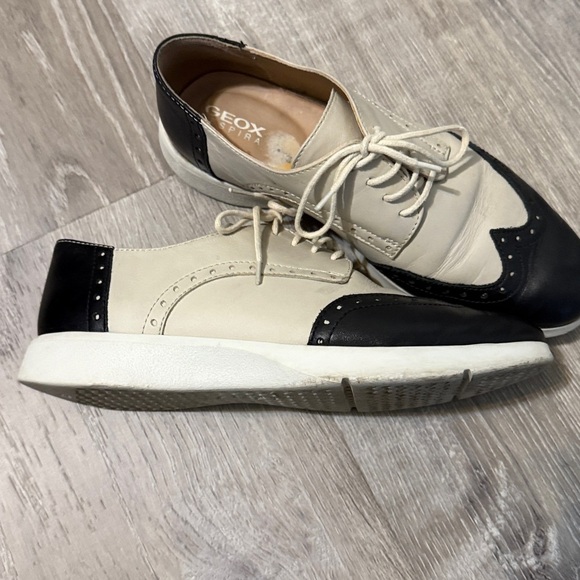 Geox shoes - Picture 3 of 7